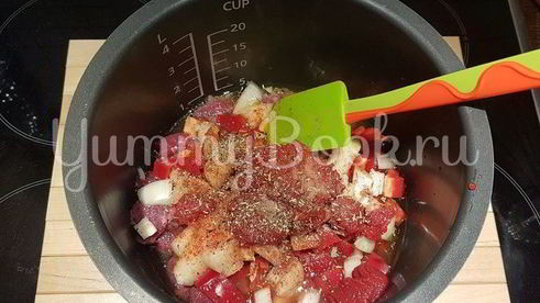 гуляш из говядины в мультиварке