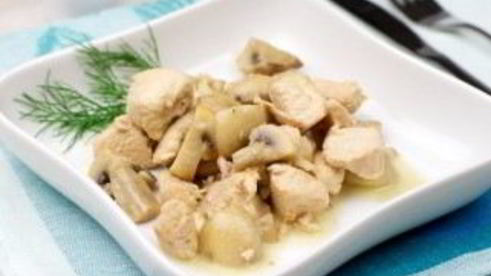 гуляш из индейки с грибами