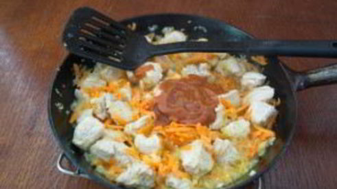 гуляш из индейки с картошкой