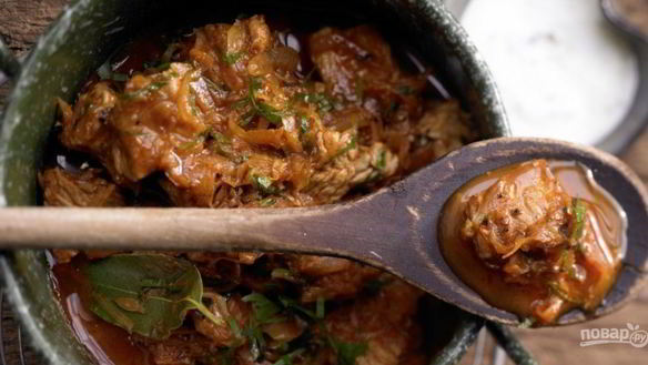 Рецепт Гуляш из индейки с подливкой