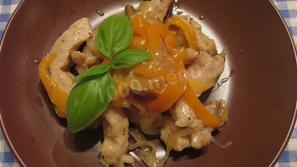 Рецепт Гуляш из свинины с болгарским перцем