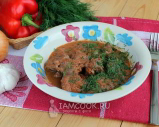 Гуляш из свинины в мультиварке