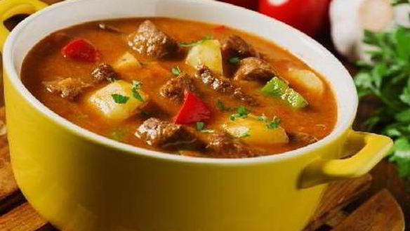 Рецепт Наваристый суп-гуляш