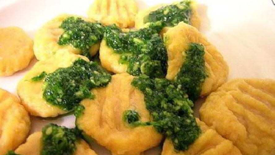 Рецепт клецки из тыквы с кориандром алмонд песто