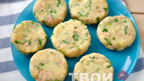 котлетки из картофеля и тунца