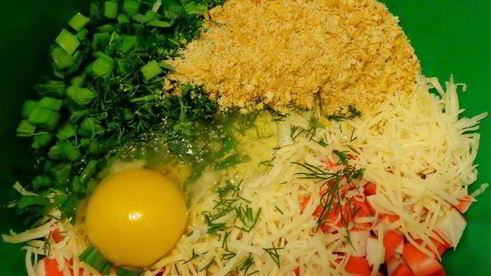 котлетки из крабовых палочек