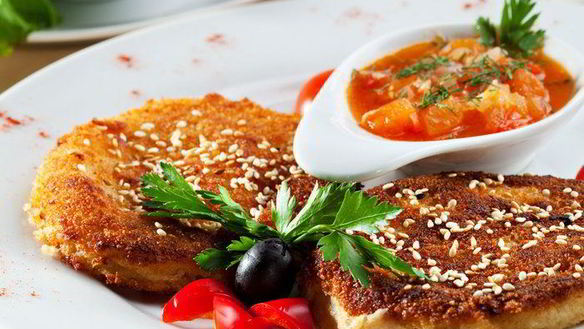 Рецепт Котлеты гороховые Фалафели по-арабски с томатным соусом