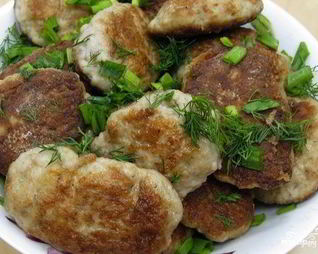 Котлеты из щуки в мультиварке