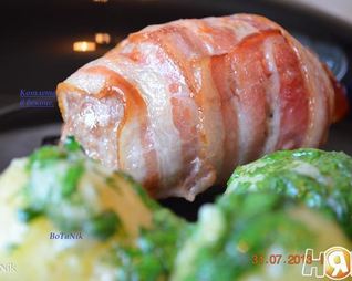 Котлеты в беконе