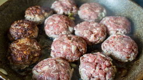 котлеты в горчичном соусе