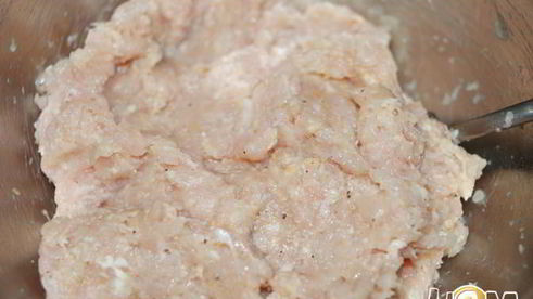 куриные котлеты, фаршированные гречей и оливками