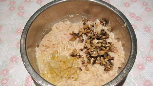 куриные котлеты с грибами и квашеной капустой