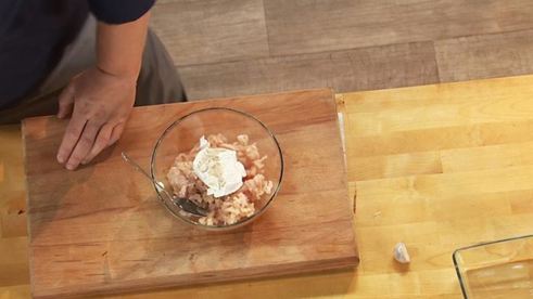 куриные котлеты с картофельным соусом