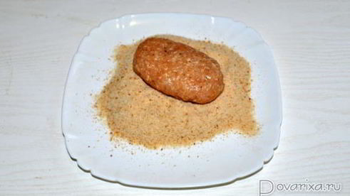 куриные котлеты со шпинатом и яйцом