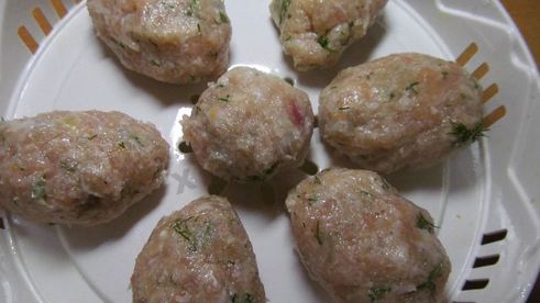 куриные паровые котлеты в микроволновке