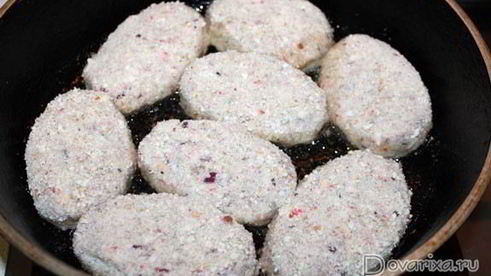 рыбные котлеты с крабовыми палочками