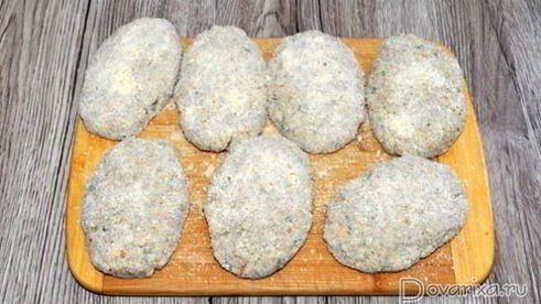 свиные котлеты в томатном соусе