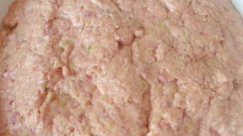 экономичные котлеты с оригинальным вкусом