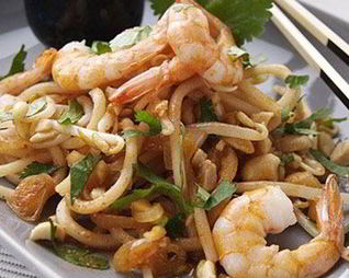 Лапша с креветками по-тайски