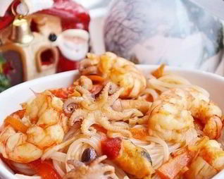 Лапша с морепродуктами по-китайски