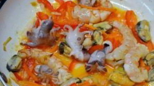 лапша с морепродуктами по-китайски