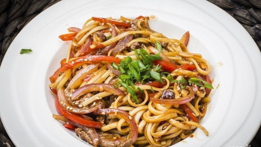 Рецепт лапша удон с говядиной и овощами