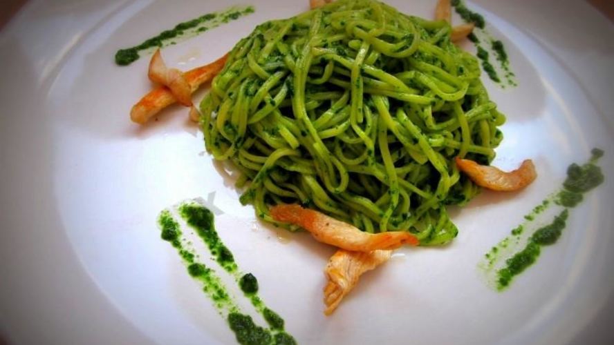 Рецепт лапша в зеленом шпинатном соусе