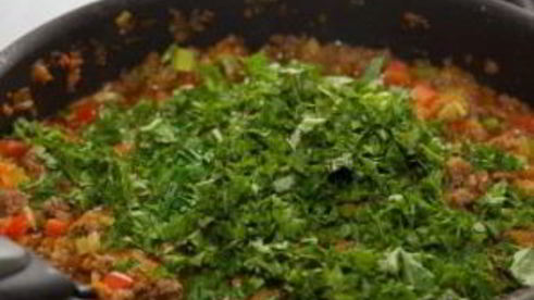 лазанья с фаршем и овощами