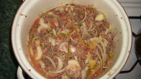 лазанья с фаршем и соусом бешамель