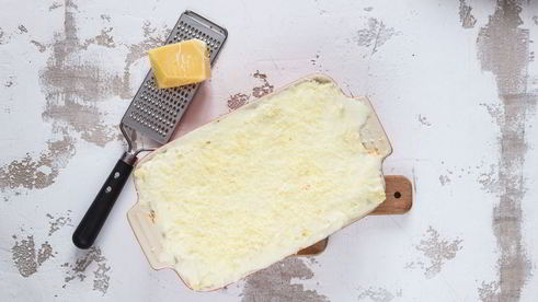 лазанья с грибами, овощами и мясом