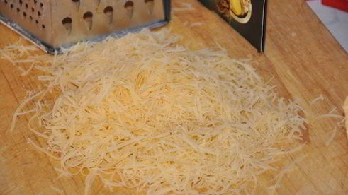 лазанья с кабачками и помидорами с сыром джюгас