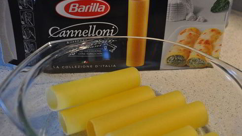 каннеллони с креветками и шпинатом