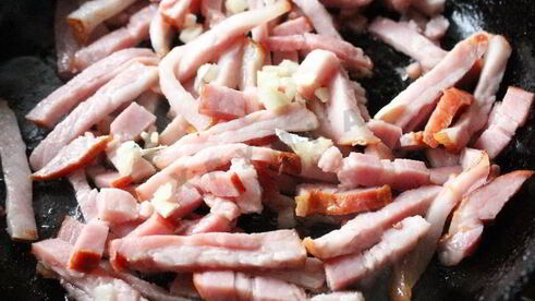 макароны карбонара с беконом