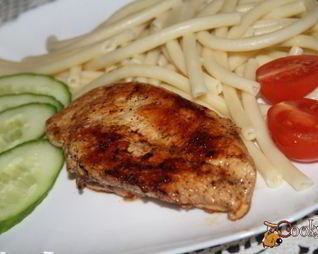 Макароны с куиными грудками