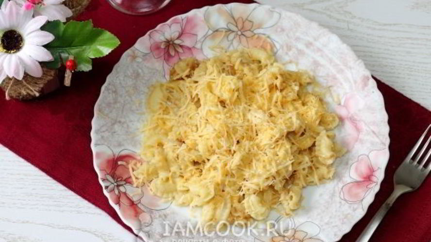 Рецепт макароны с сыром и хрустящей крошкой