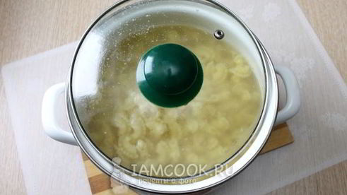 макароны с сыром и хрустящей крошкой