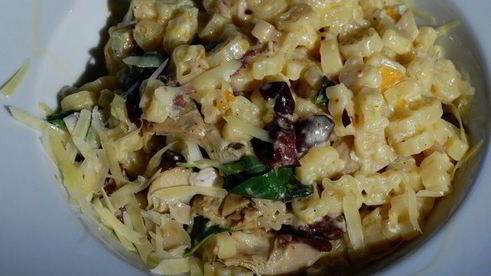 паста с артишоками, оливками и лимонным соусом