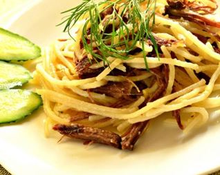 Паста с говядиной и сыром