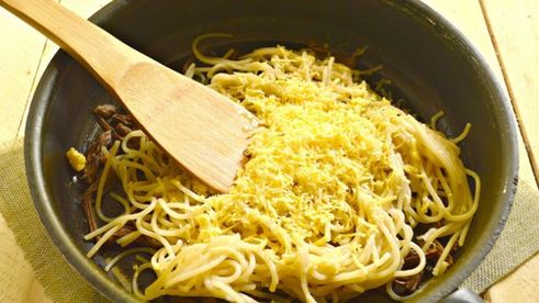 паста с говядиной и сыром