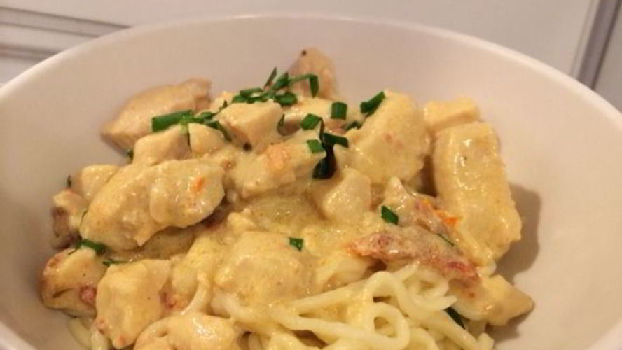 Рецепт паста с курицей в сливочном соусе