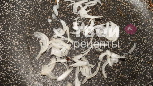 паста с моллюсками и рыбой-меч