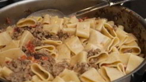 паста с мясным фаршем