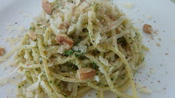 Рецепт Паста с песто из петрушки и грецких орехов