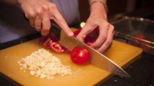 паста с помидорами и чесноком