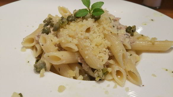 Рецепт Паста с соусом из тунца и белого вина