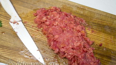 спагетти путанеска с помидорами и анчоусами