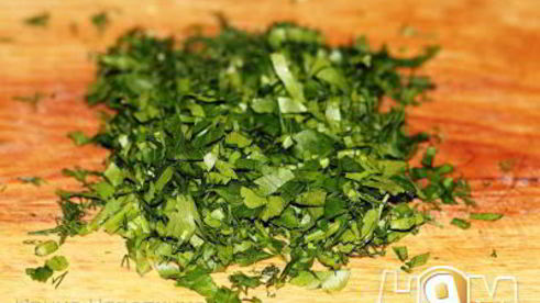 спагетти в чесночно-сливочном соусе с креветками