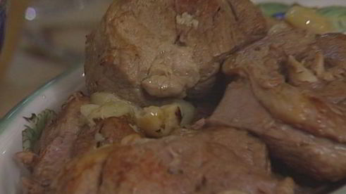 баранина с чесноком в коньяке