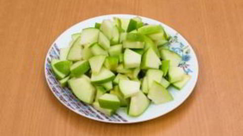 бараньи ребрышки с яблоками, черносливом и булгуром