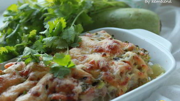 Рецепт Филе индейки под кабачково-сырной шапкой